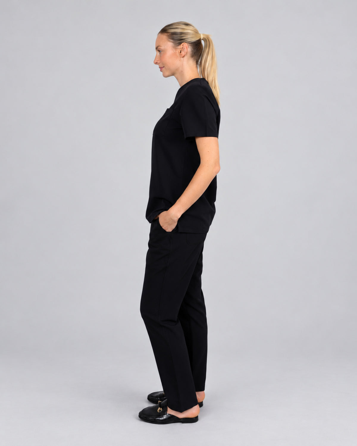 Women’s Straight Scrub Pants - Black