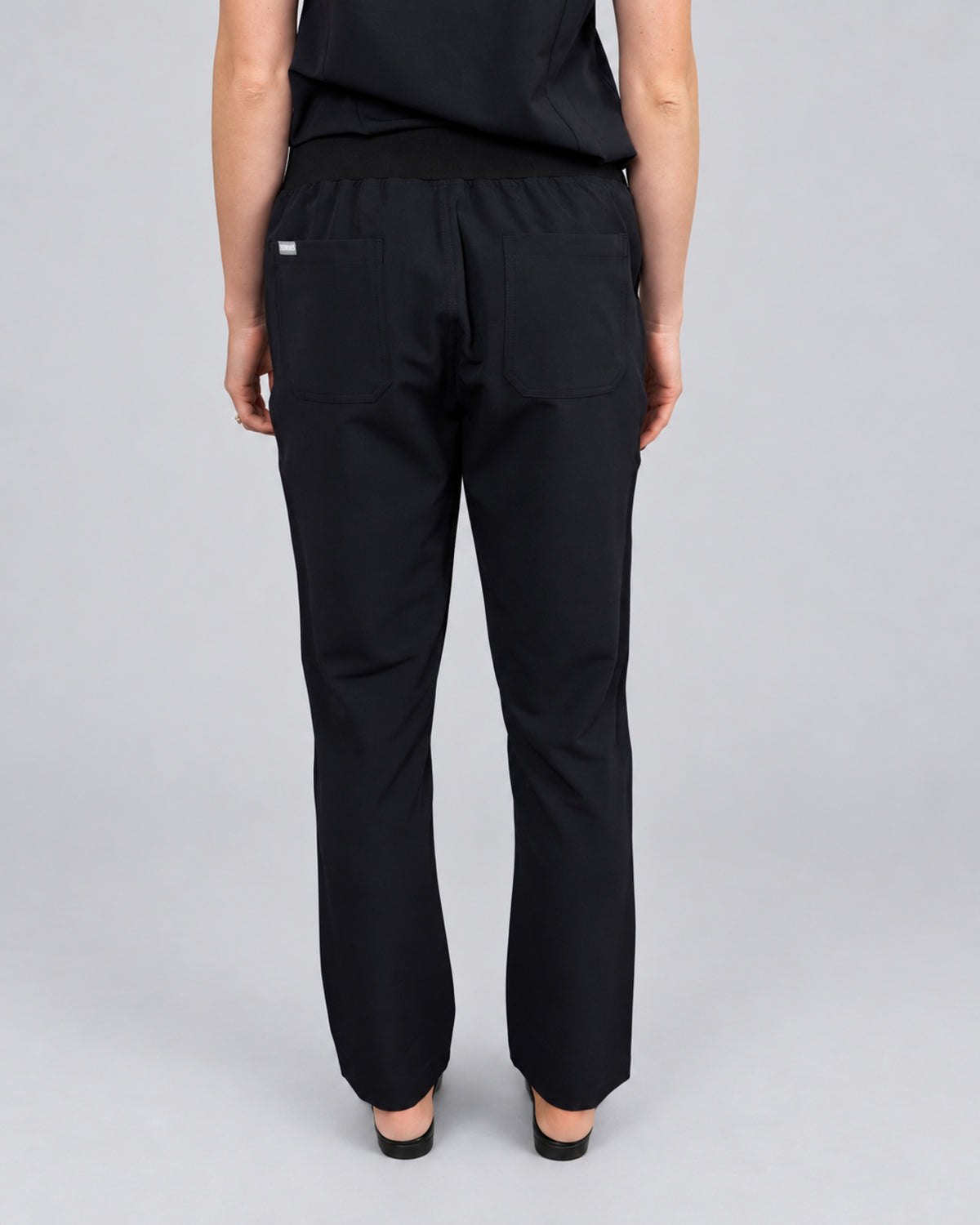 Women’s Straight Scrub Pants - Black